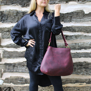 The Burgundy luxury leather hobo by Kerry Noël matches perfectly with our perfect turquoise trifold wallet!