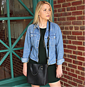 What to Wear With a Leather Crossbody Tote